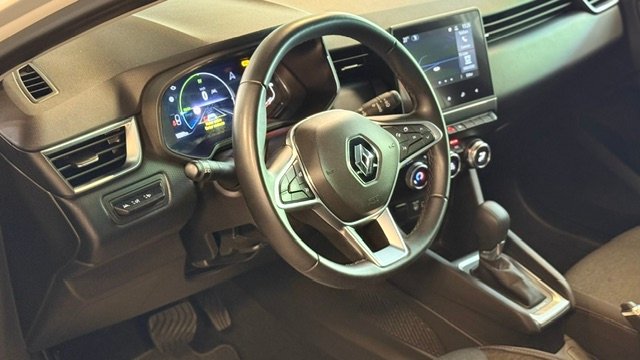 Renault Clio 2022, foto 11