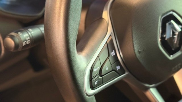 Renault Clio 2022, foto 12