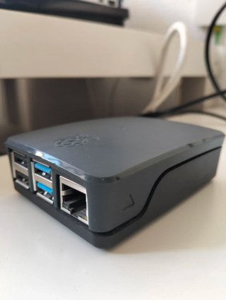 Raspberry Pi 4 Kit completo. 4GB RAM, incluye SD