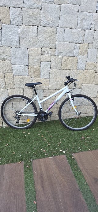 Bicicleta B'TWIN juvenil Blanca