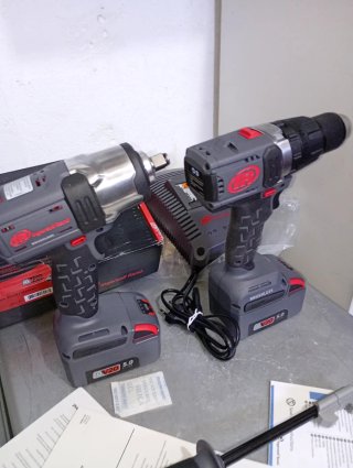 Llave de Impacto y Taladro Percutor Ingersoll Rand