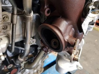 Motor Nissan Interstar 2.3
