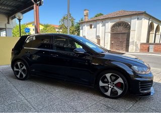 Volkswagen Golf 2015