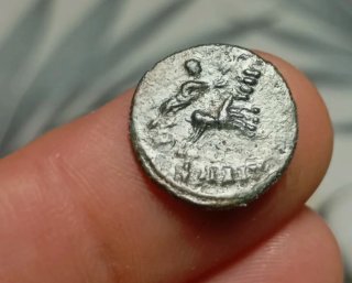 Moneda Romana Constantino Conmemorativa