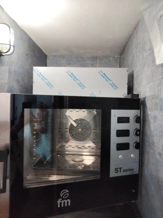 GRAN CHOLLO!!!!No lo dejes pasar!! Horno Industria