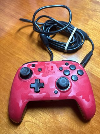 Mando Nintendo Switch Rojo con Cable