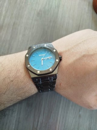 Reloj seiko Mod Oak Negro/Azul 42mm – NUEVO