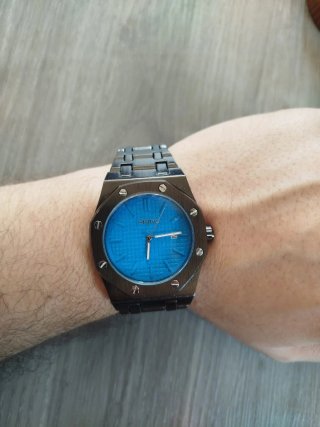 Reloj seiko Mod Oak Negro/Azul 42mm – NUEVO