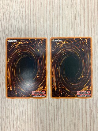 2x Teschio Evocato Toon Olografiche Yu Gi Oh!