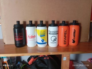 Bidones de ciclismo Garmin y otros . Para intercam