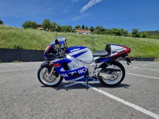 Suzuki GSXR 600 SRAD