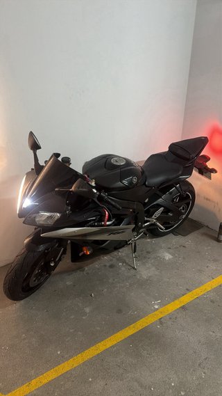Yamaha R6 2009 Negra