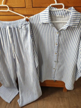 Conjunto Camisa y Pantalón Rayas Talla 38-44