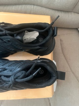 A ESTRENAR Deportivas Bosanova Negras Talla 38
