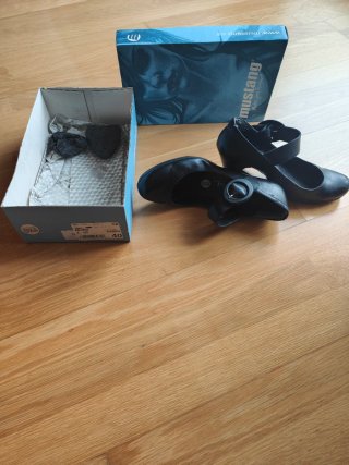 Zapatos Mustang Negros Talla 40