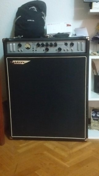 Amplificador Ashdown 300W