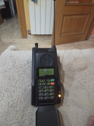 Motorola Micro TAC 500 + Cargador