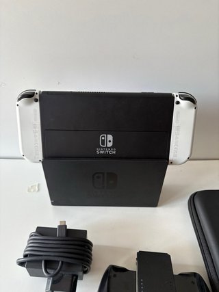 Nintendo Switch OLED Bianco e Blu