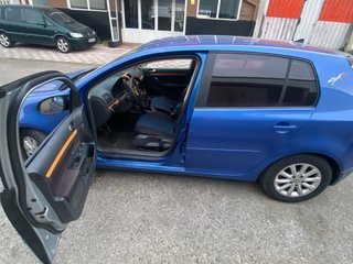 Volkswagen Golf 2004