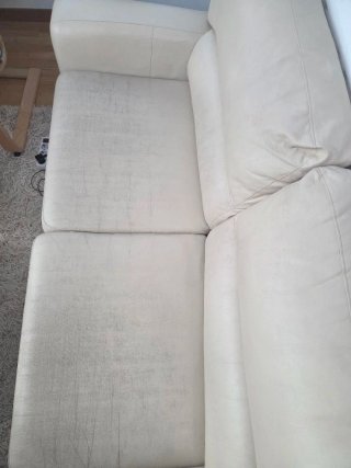 Sofá de polipiel beige 2 plazas