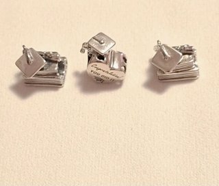 Conjunto de 3 charms de graduación