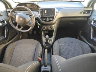 Peugeot 208 1.6 hdi 2018