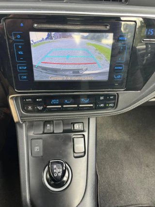 Toyota Auris 2015
