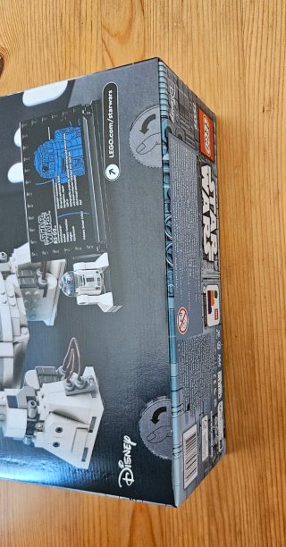 LEGO Star Wars 75379 R2-D2