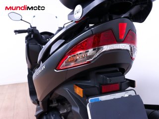 SUZUKI BURGMAN 400 ABS