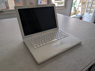 MacBook A1181 Blanco