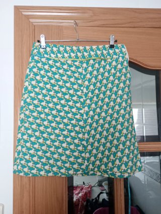 Falda de mango estampada floral