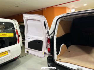 OPEL COMBO 1.6 TD FURGON DOS AÑOS DE GARANTIA