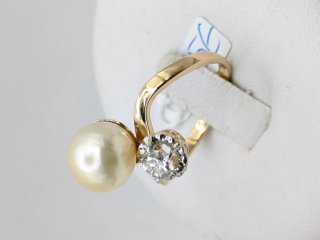 Anillo Oro Blanco Diamante y Perla Tú y Yo