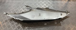 Carenado Trasero Izquierdo Gris Honda Forza 125 K4