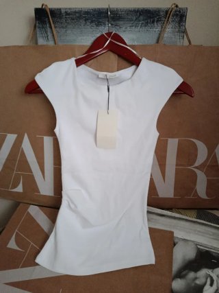 Camiseta Zara Blanca Manga Corta