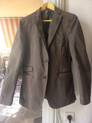 América de hombre talla 48, sin roces ni roturas