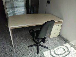 Mesa de despacho curva beige + archivador
