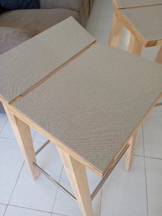 2 Taburetes Altos Madera y Tela Beige