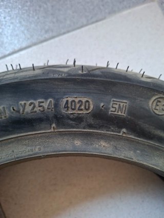 Neumático Pirelli Diablo Rosso Scooter 120/70-12