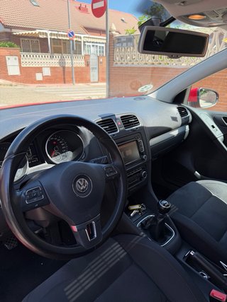 Volkswagen Golf VI