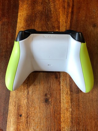 Controller Xbox Series X/S Electric Volt e scatola
