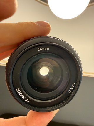 Objetivo Nikon AF Nikkor FX 24mm 2.8