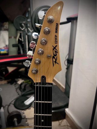 Guitarra Yamaha RGX 121P ¡¡¡ Reservado a Ángel !!!