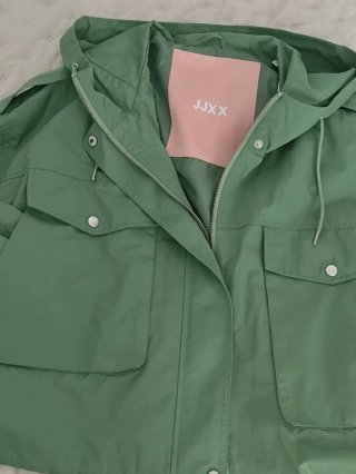 Chaqueta ligera Bomber/ Overzise marca JJXX mujer