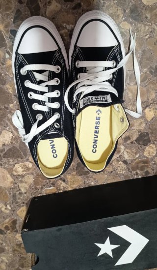 Zapatillas Converse T37.5 Negras