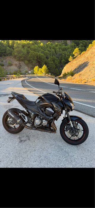 Kawasaki Z800 Negra