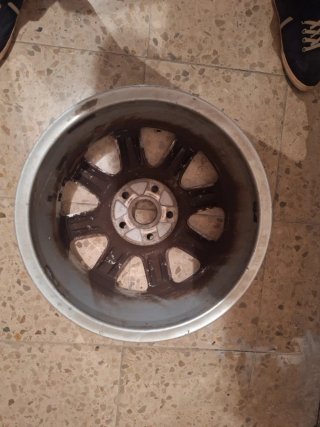 Llanta VW Touran 205/55 R16