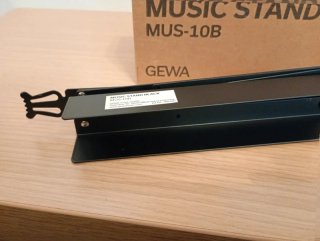 Atril de música GEWA MUS-10B Negro