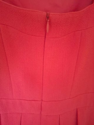 Vestido de fiesta coral