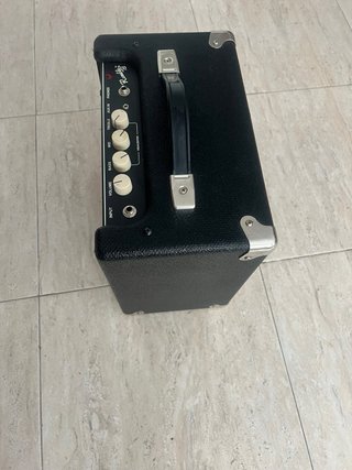 Amplificador Fender Rumble 15